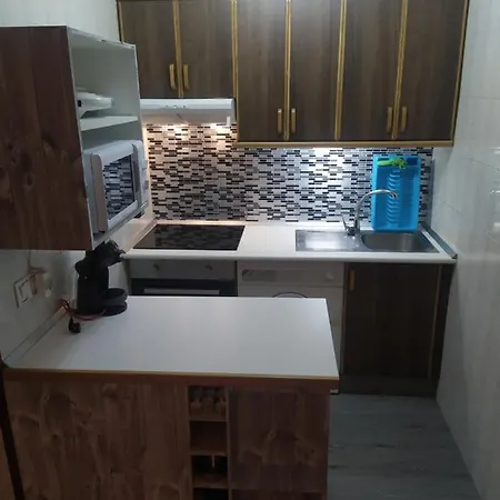 アパート De Montana 