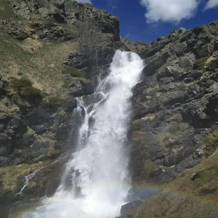 アパート De Montana 