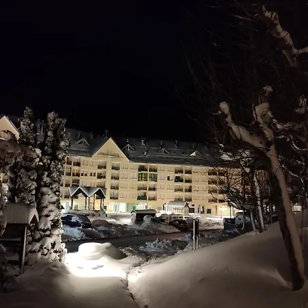 アパート De Montana 